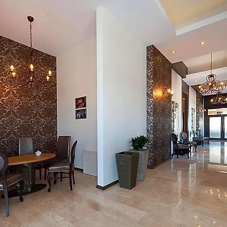فندق Oriza 3*